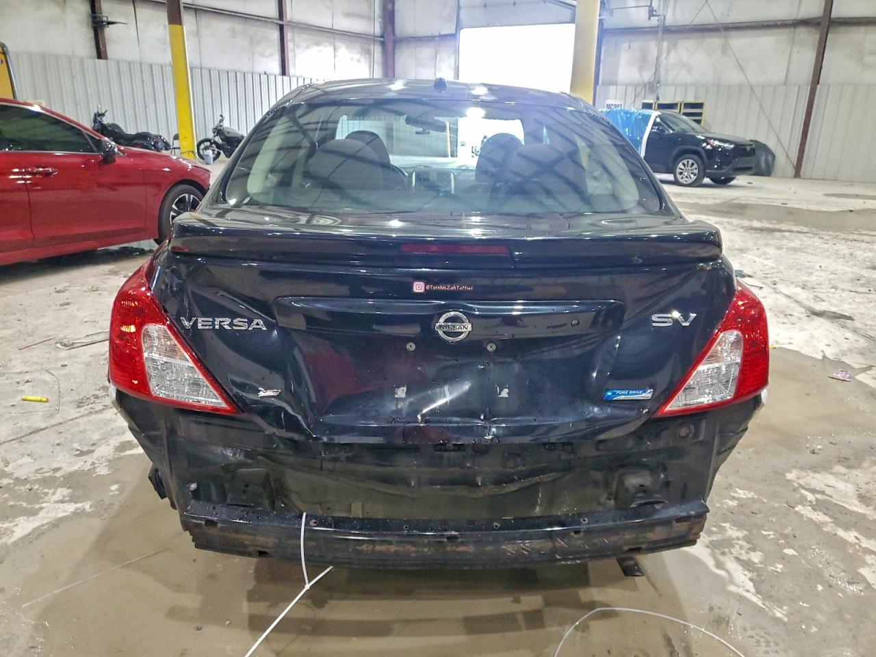 2014 NISSAN VERSA 1.6 SV photo 6