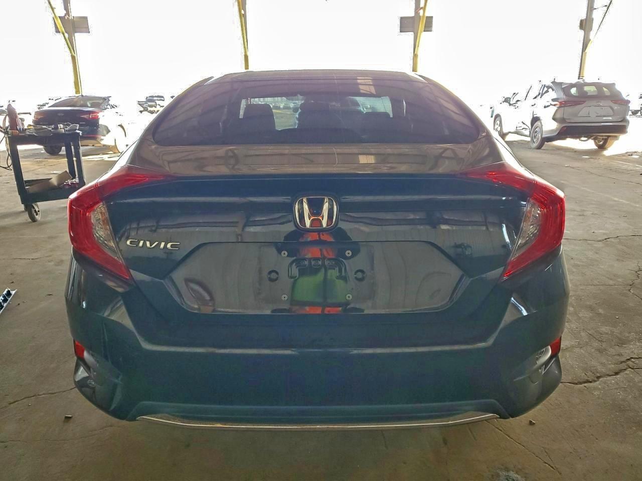 2020 HONDA CIVIC LX photo 11