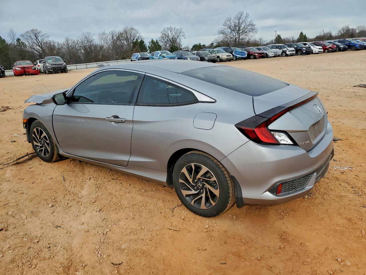 2016 HONDA CIVIC LX photo 3
