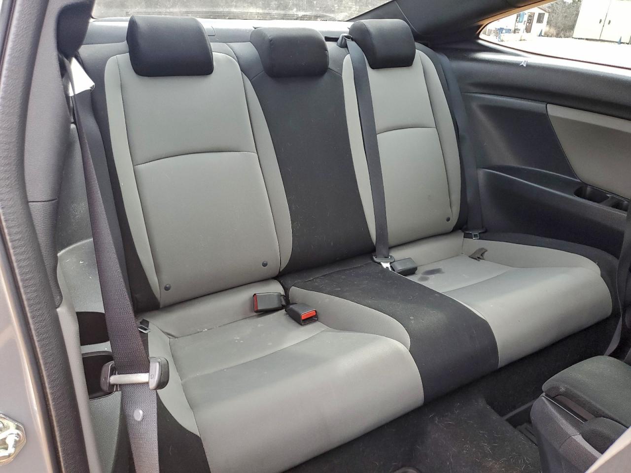 2016 HONDA CIVIC LX photo 19