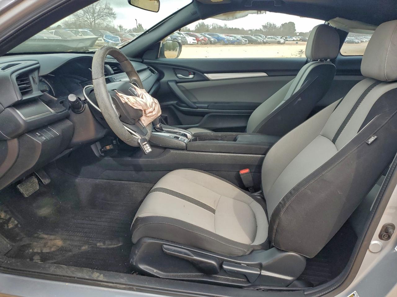 2016 HONDA CIVIC LX photo 13