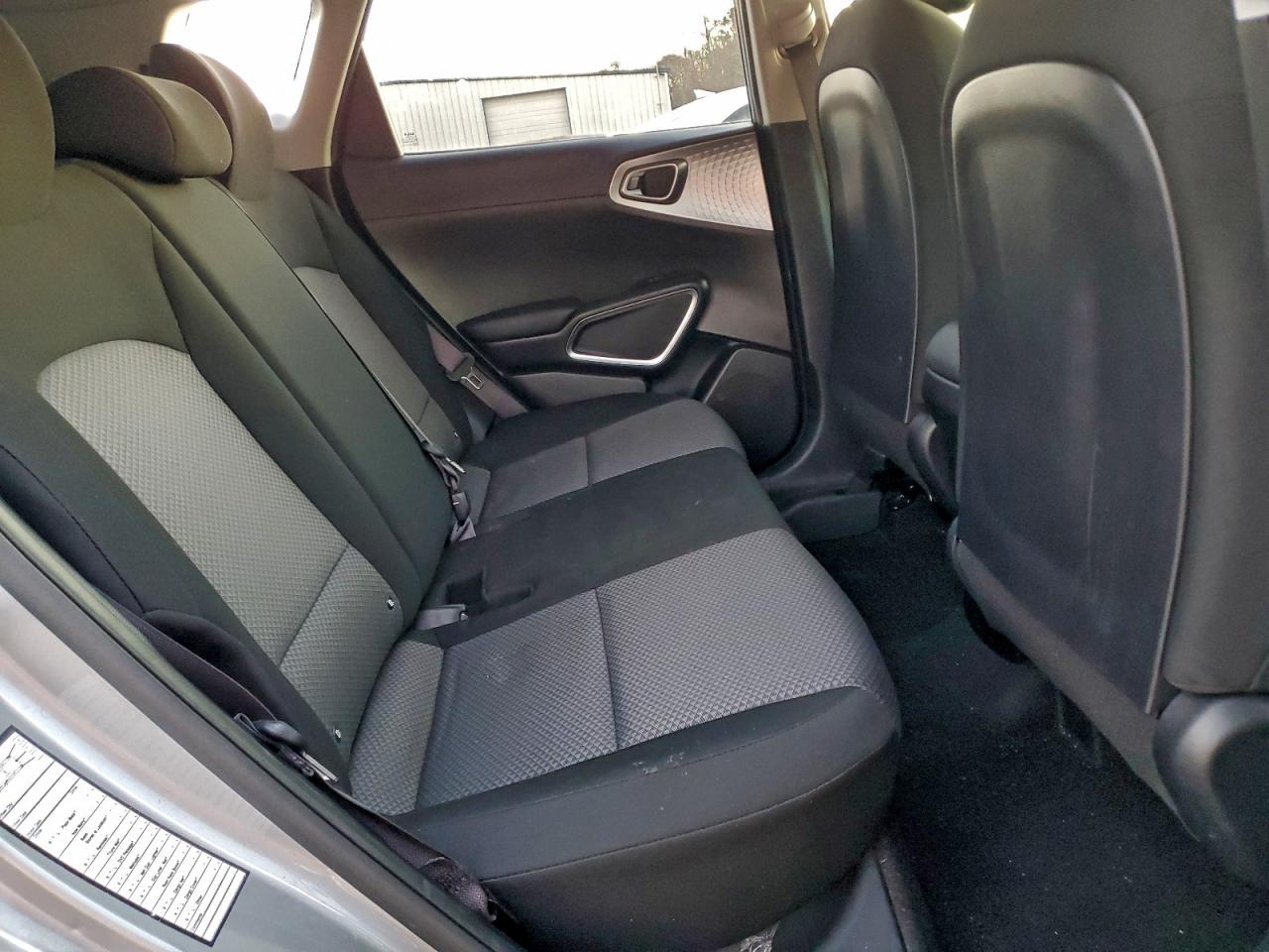 2022 KIA SOUL LX photo 11