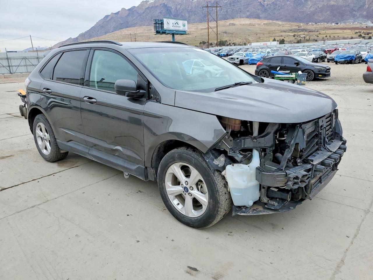 2018 FORD EDGE SE photo 4