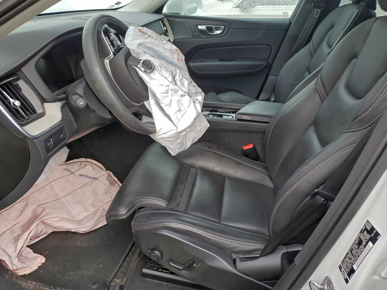 2021 VOLVO XC60 T5 INSCRIPTION photo 7