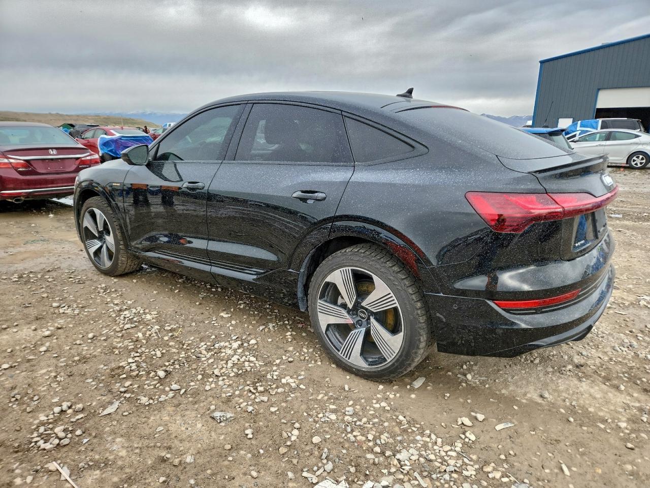 2021 AUDI E-TRON SPORTBACK PRESTIGE photo 2