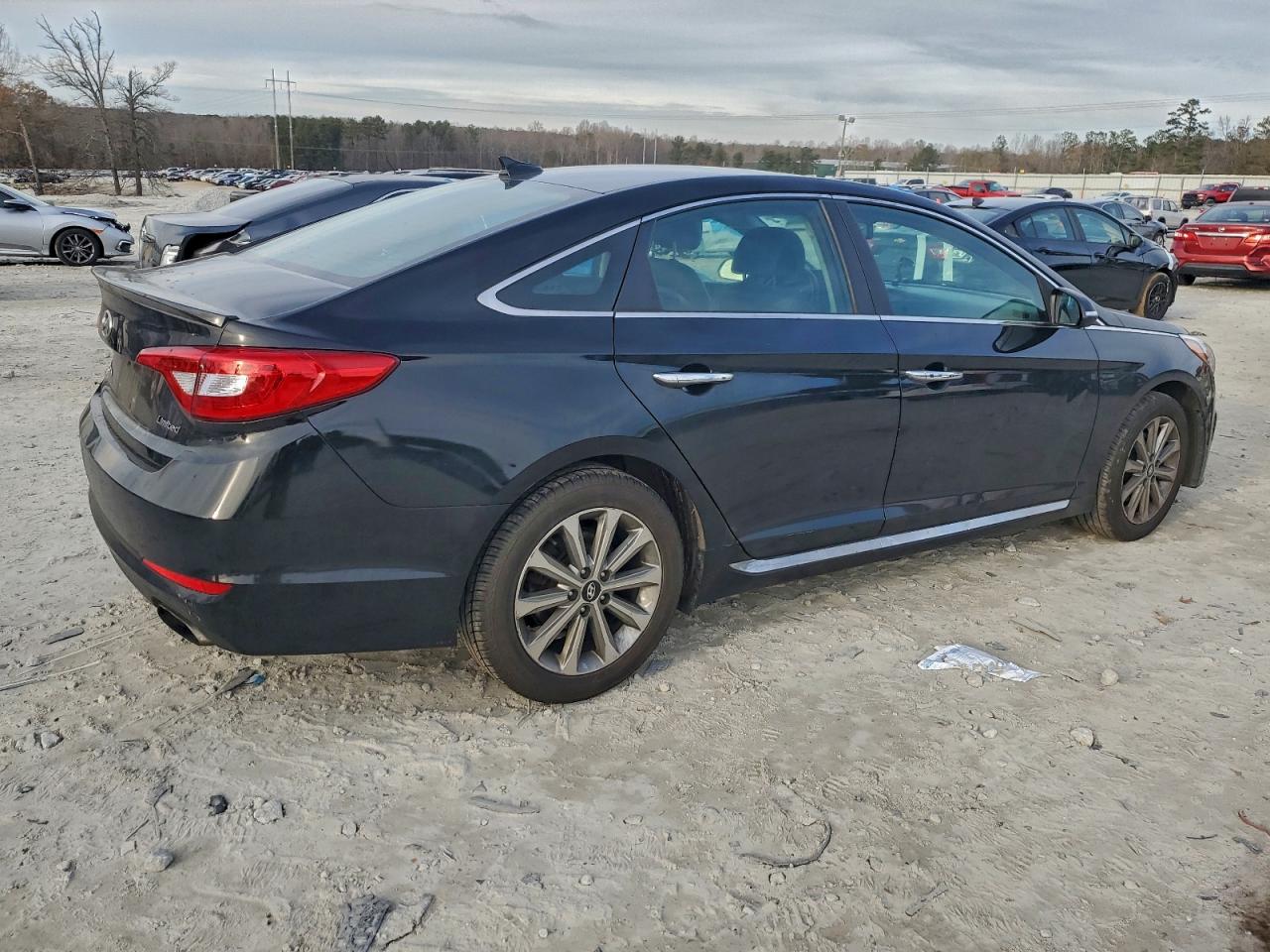 2016 HYUNDAI SONATA SPORT photo 7