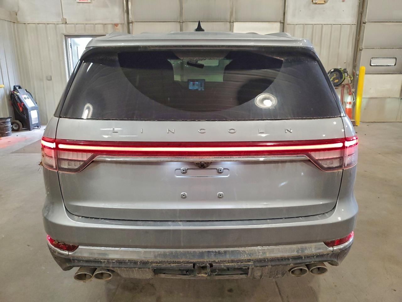 2023 LINCOLN AVIATOR RESERVE photo 11