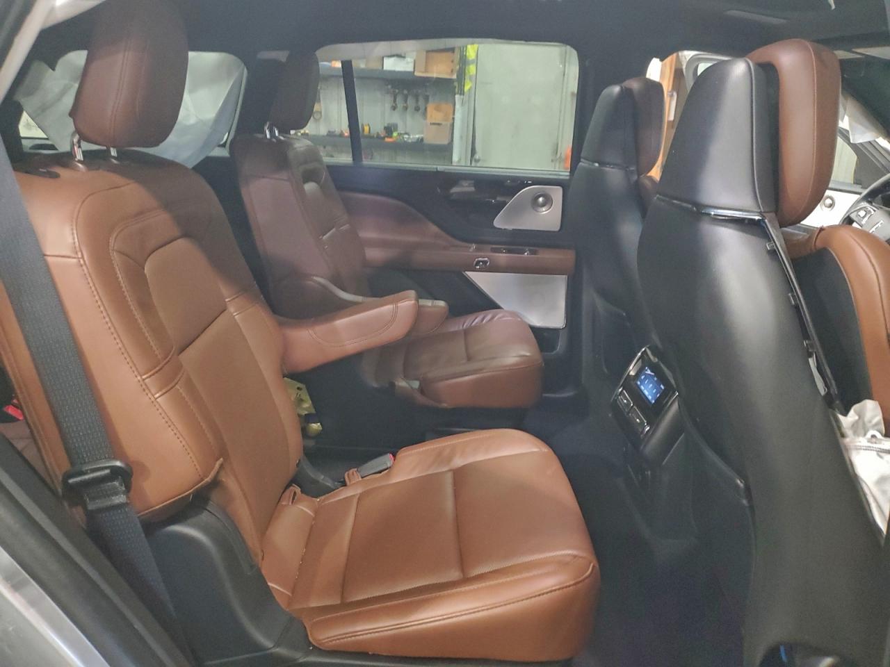 2023 LINCOLN AVIATOR RESERVE photo 21