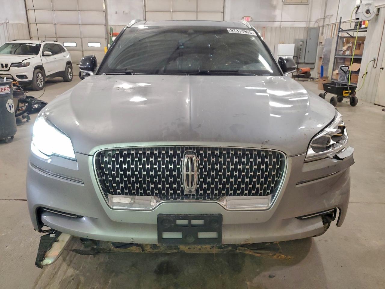 2023 LINCOLN AVIATOR RESERVE photo 9