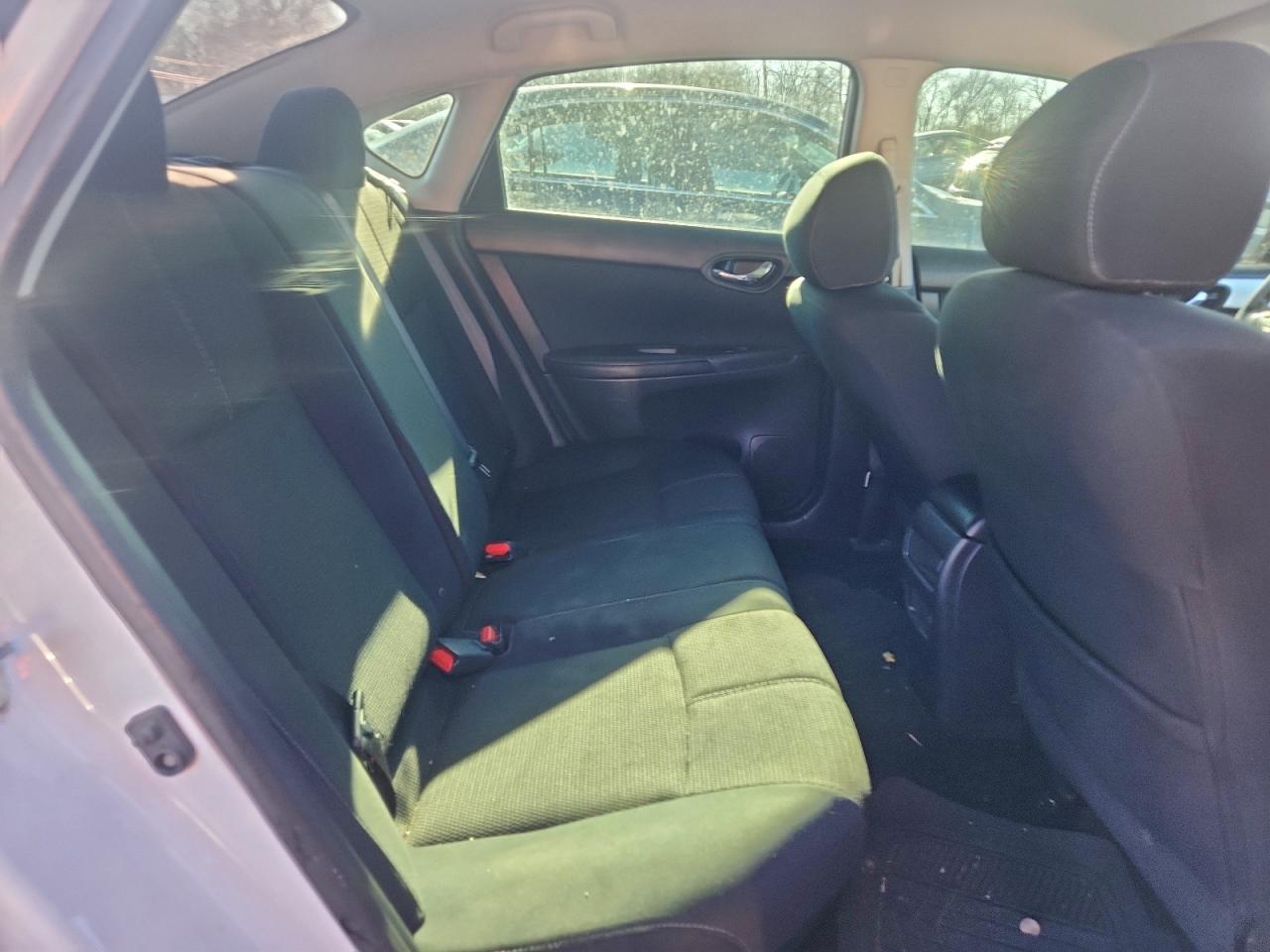 2018 NISSAN SENTRA S photo 10