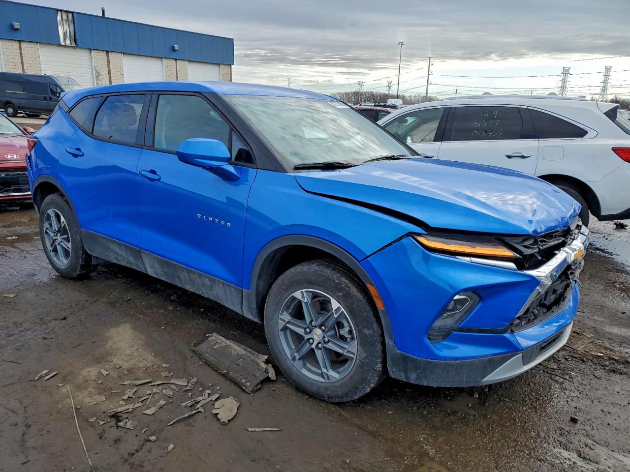 2025 CHEVROLET BLAZER 2LT photo 4