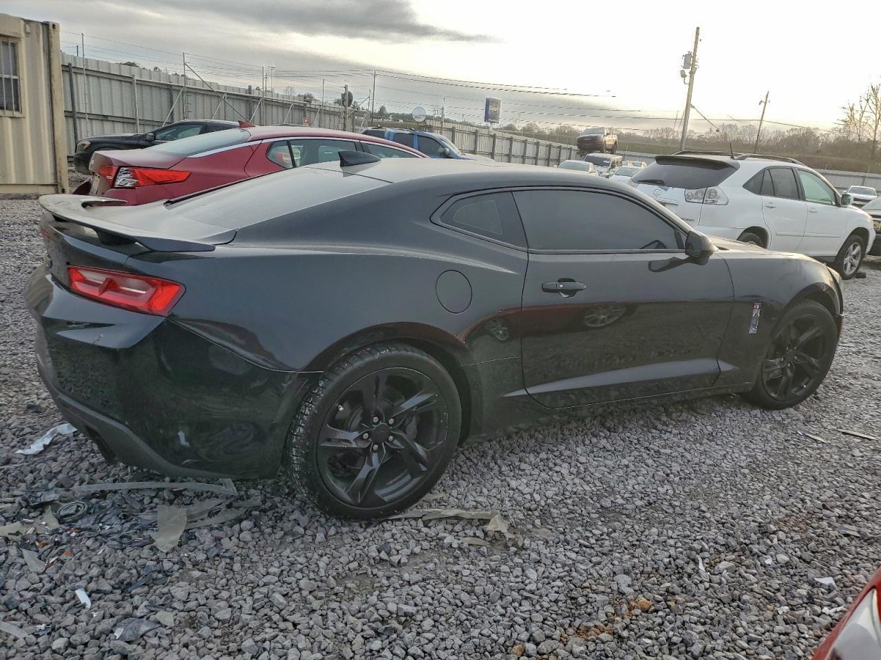 2016 CHEVROLET CAMARO SS photo 3