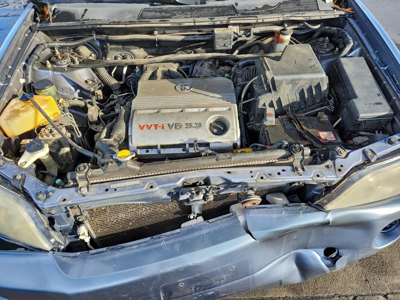 2004 TOYOTA HIGHLANDER BASE photo 12