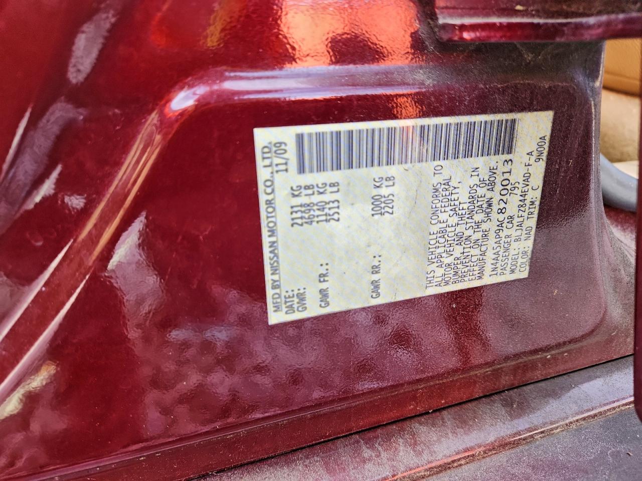 2010 NISSAN MAXIMA S photo 23