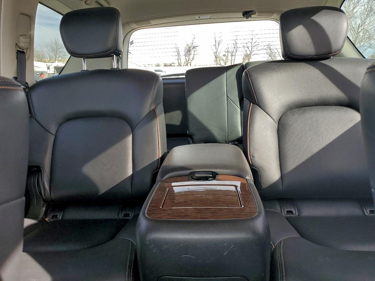 2020 NISSAN ARMADA SV photo 10