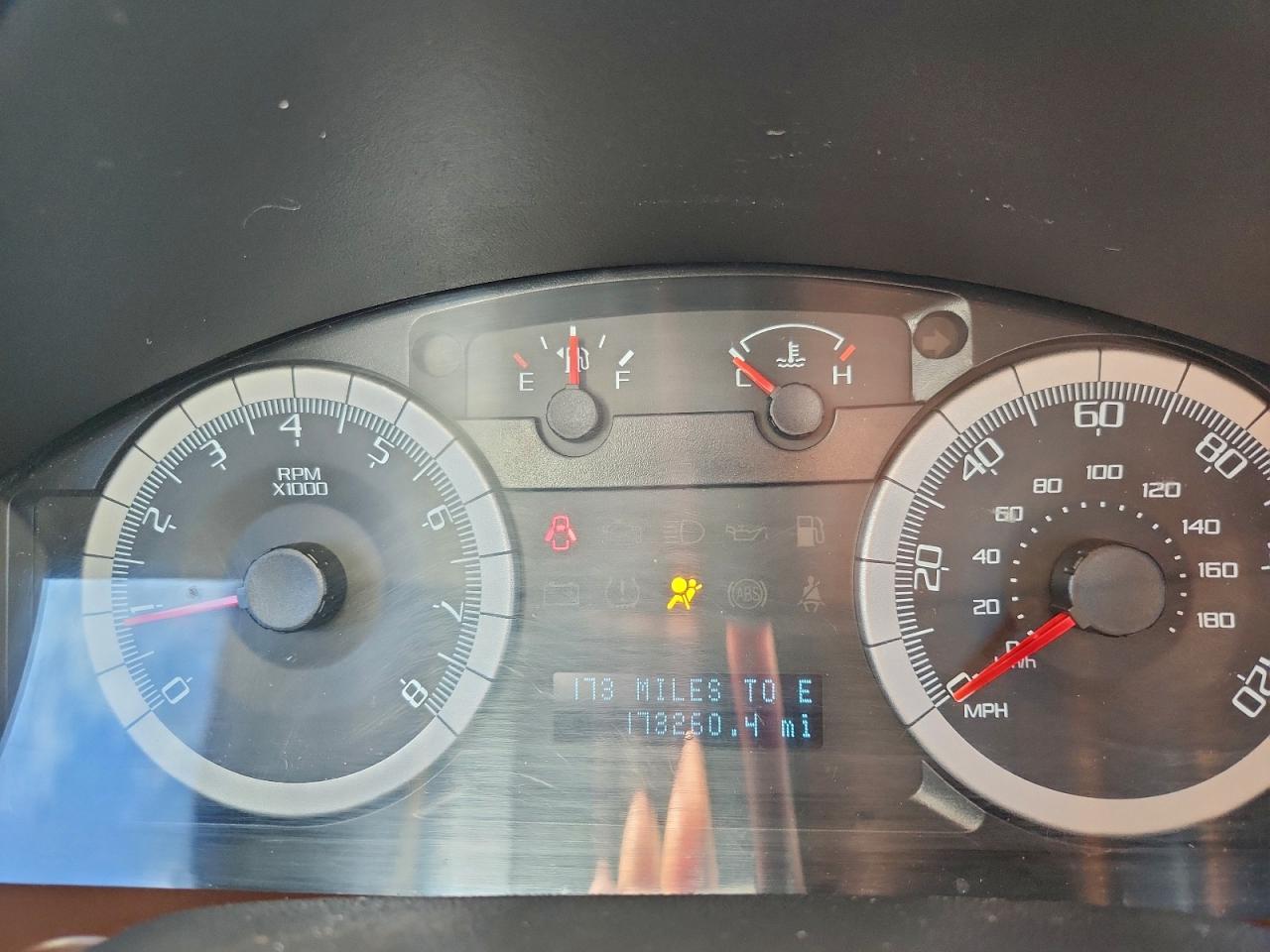 2008 FORD ESCAPE XLT photo 9
