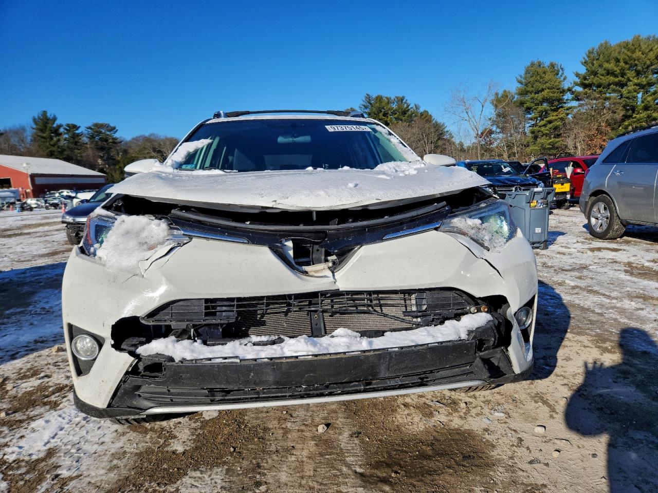 2016 TOYOTA RAV4 XLE photo 5