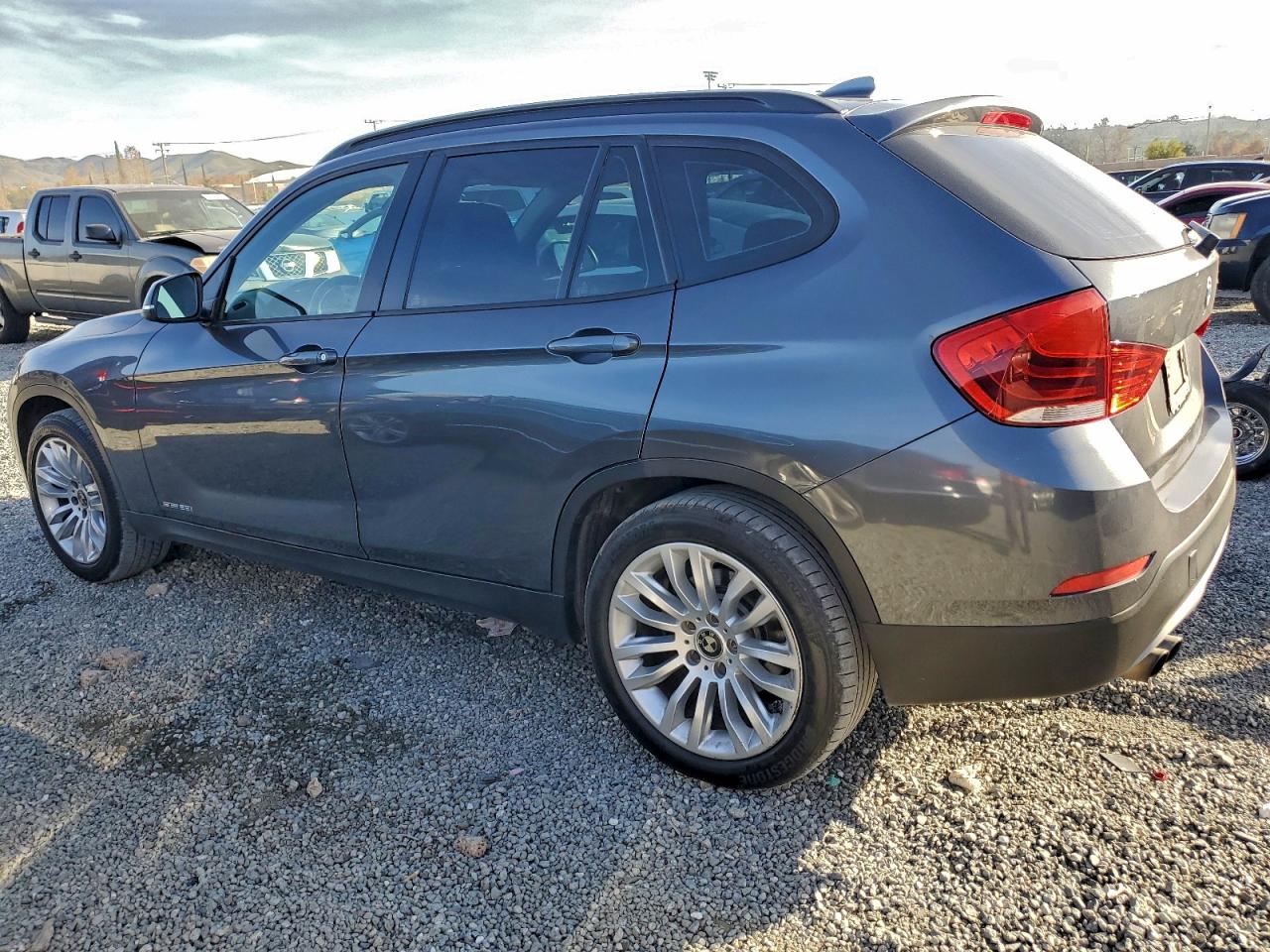 2015 BMW X1 SDRIVE28I photo 2