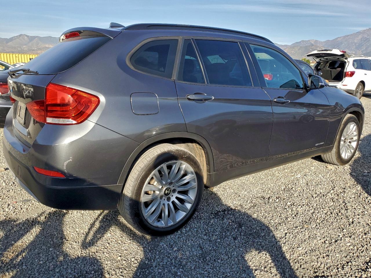 2015 BMW X1 SDRIVE28I photo 3