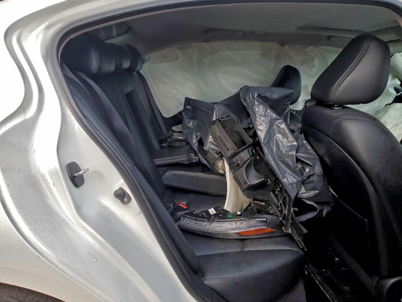 2018 INFINITI Q50 LUXE photo 10