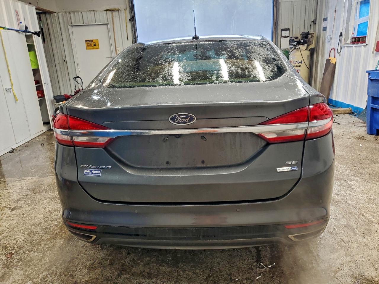 2017 FORD FUSION SE photo 11