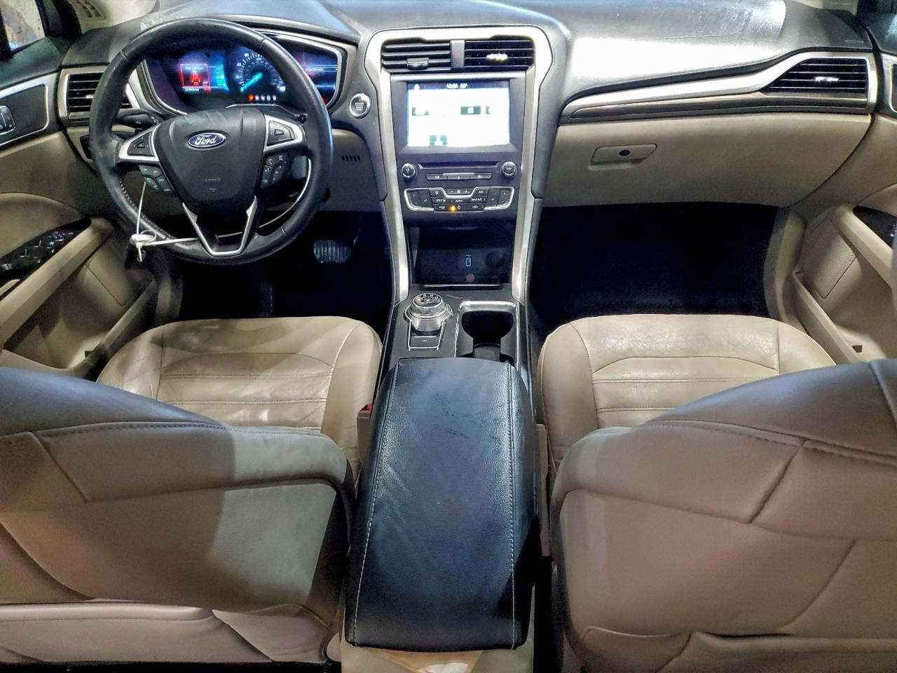 2017 FORD FUSION SE photo 15