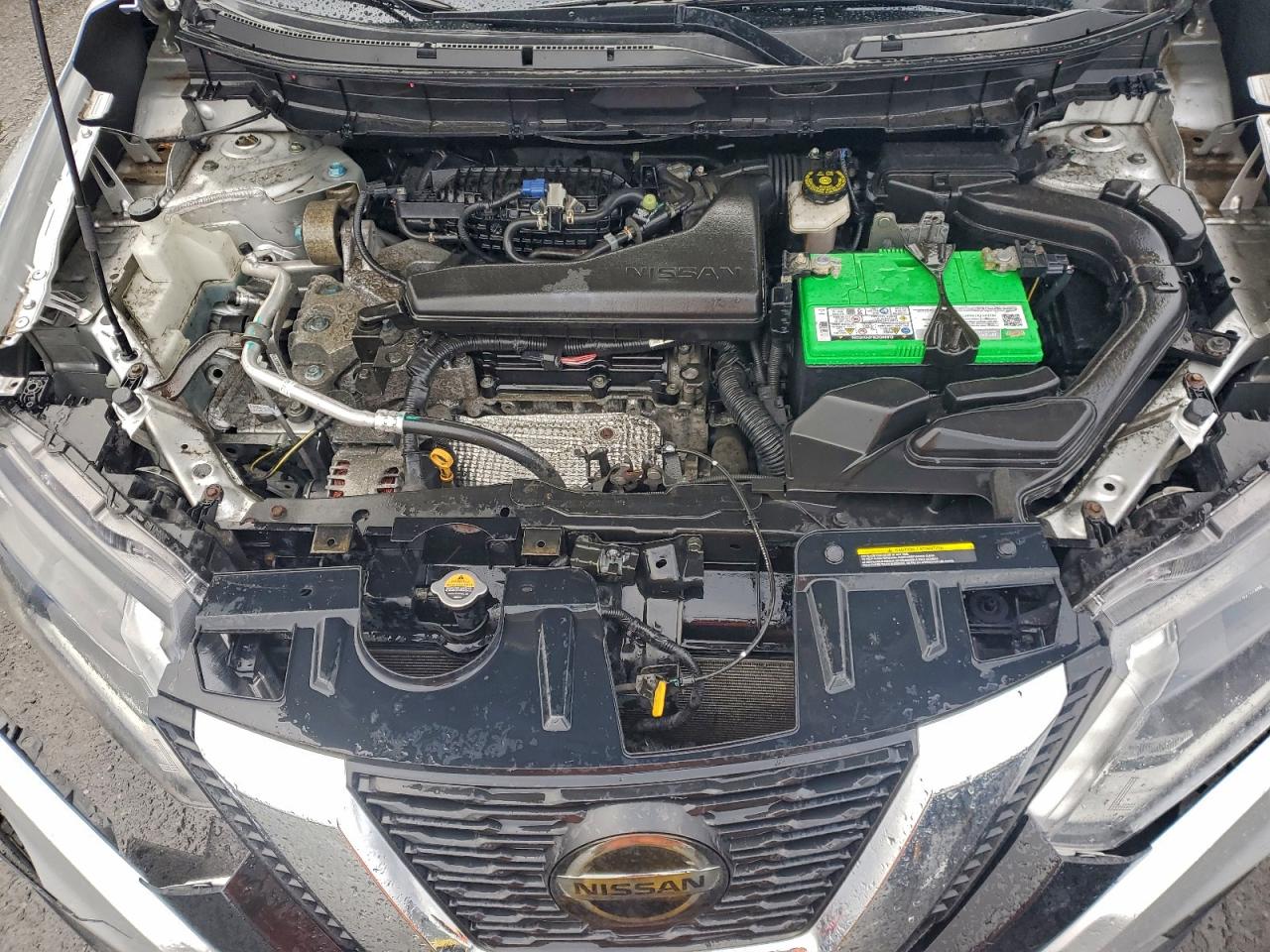 2018 NISSAN ROGUE S photo 12