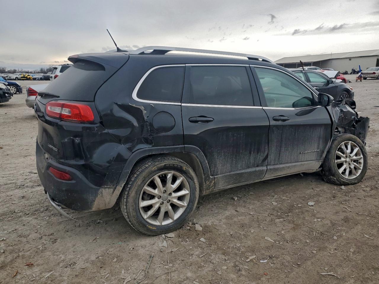 2015 JEEP CHEROKEE LIMITED photo 3