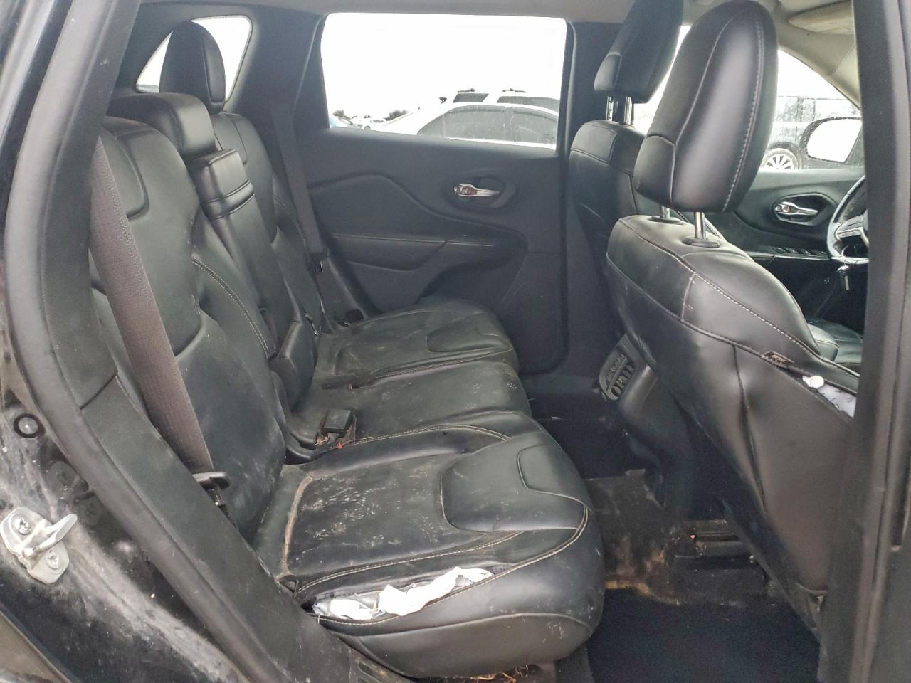2015 JEEP CHEROKEE LIMITED photo 11