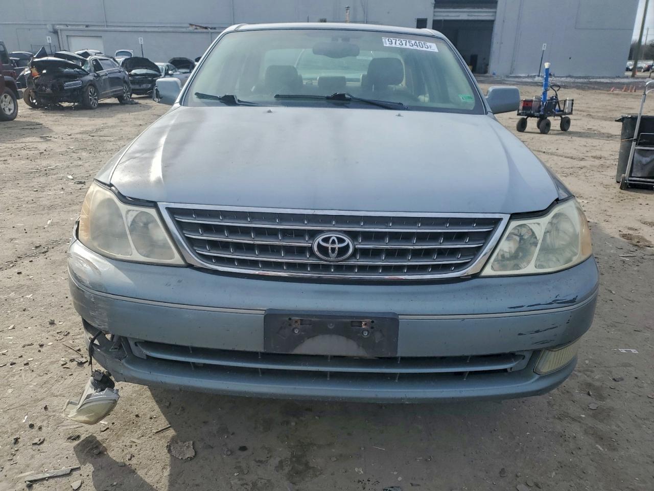2004 TOYOTA AVALON XL photo 9