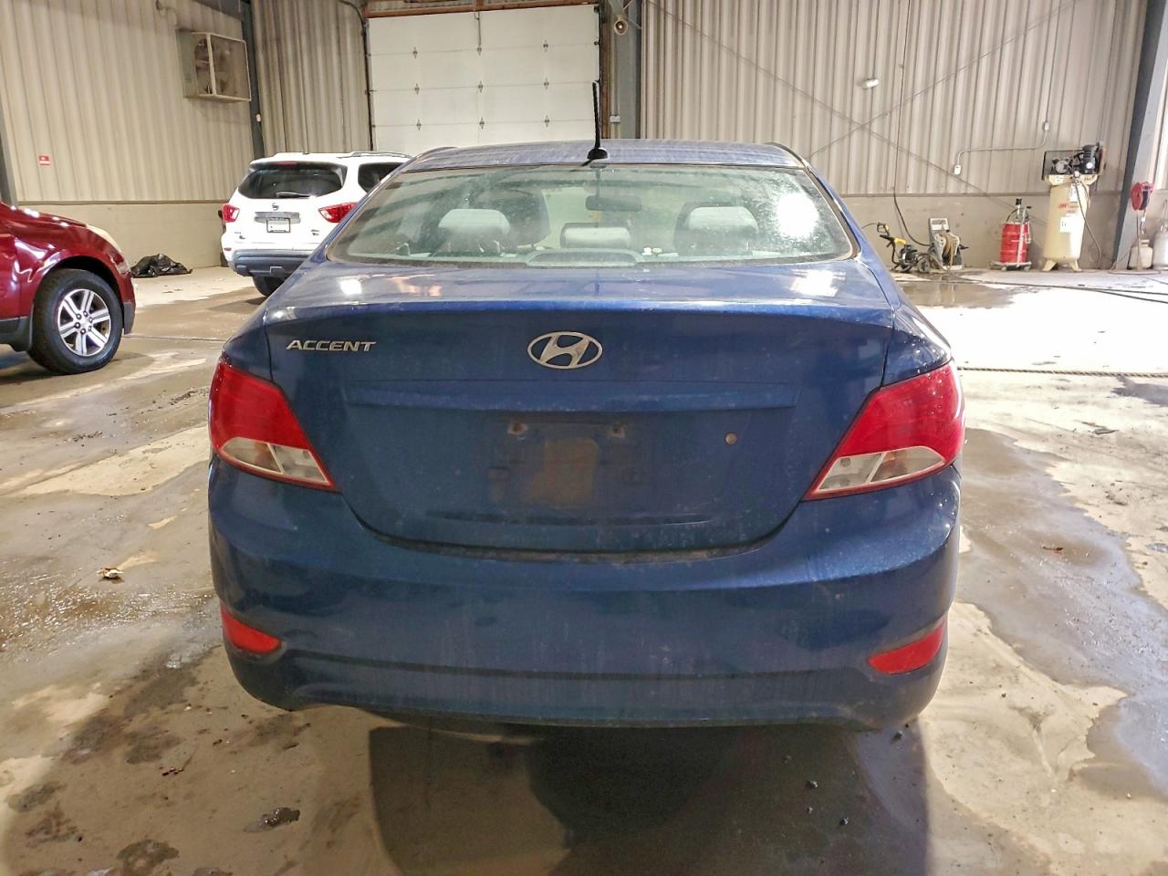2017 HYUNDAI ACCENT SE photo 16