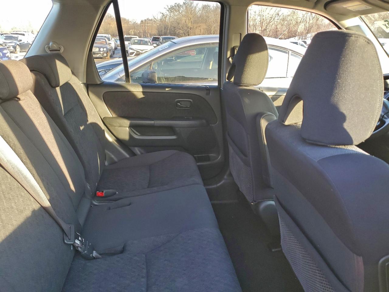 2005 HONDA CR-V LX photo 11