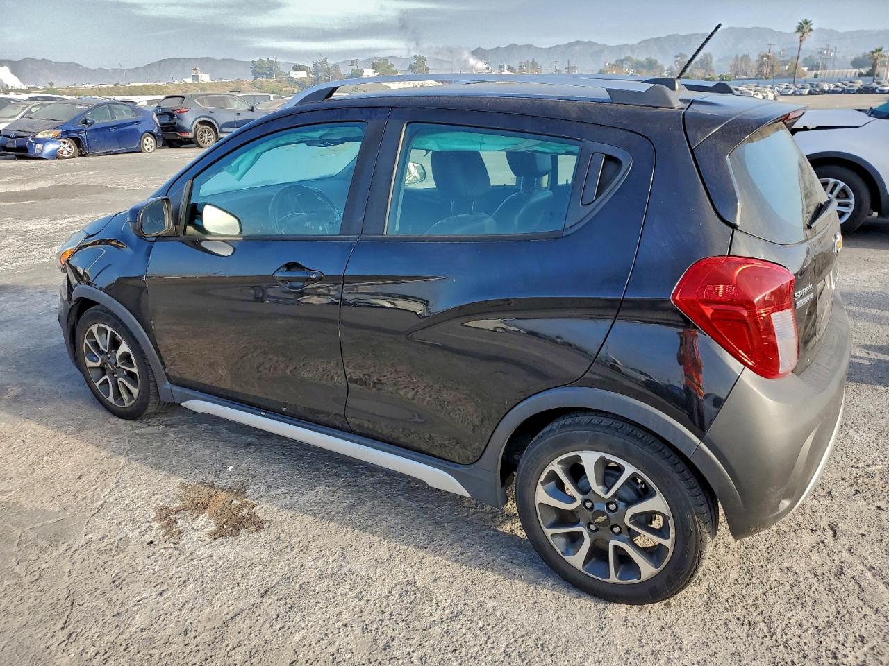 2020 CHEVROLET SPARK ACTIV photo 2