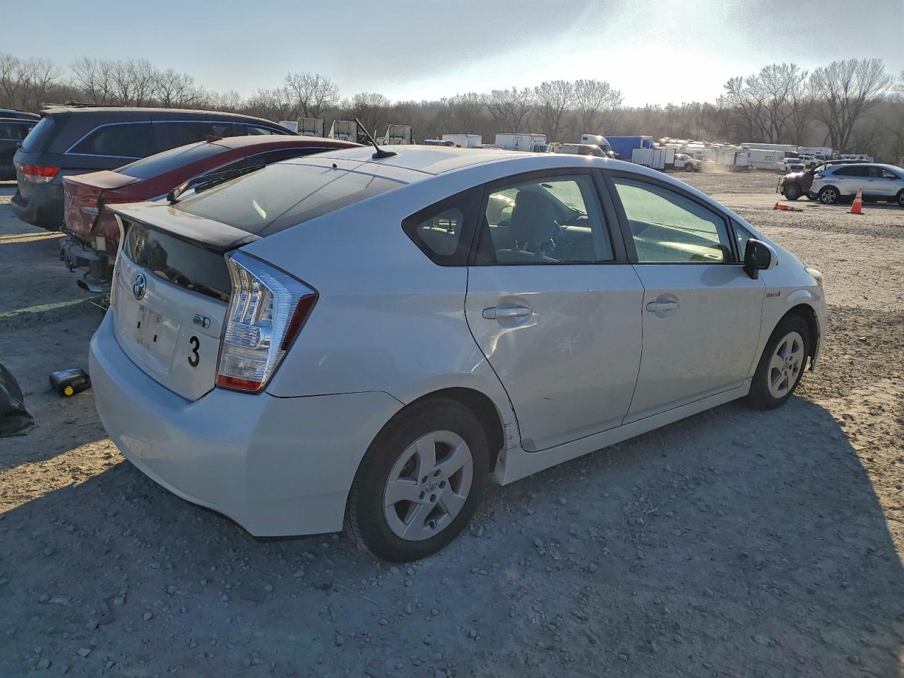 2011 TOYOTA PRIUS photo 7
