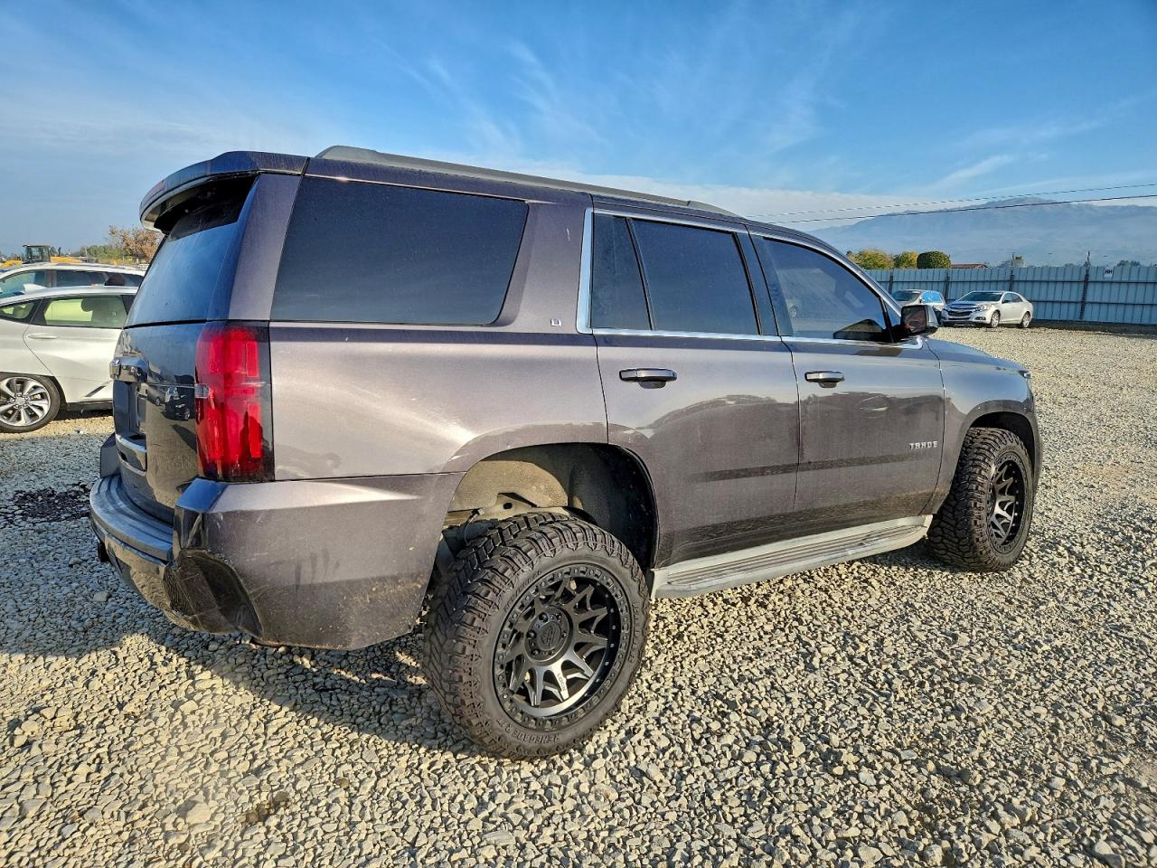 2015 CHEVROLET TAHOE C1500 LT photo 3