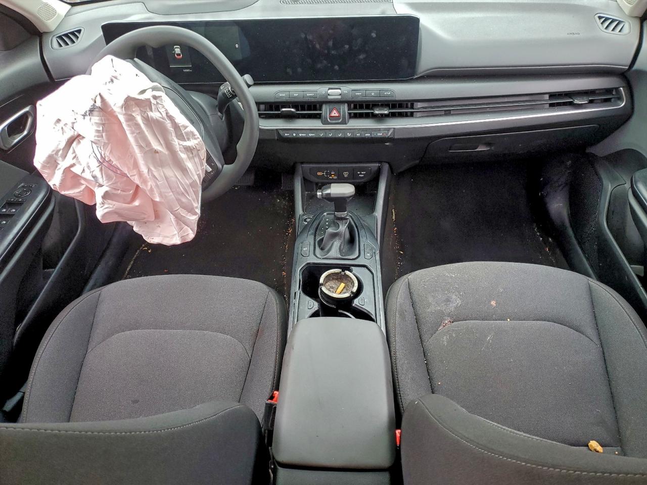 2025 KIA K4 LX photo 8