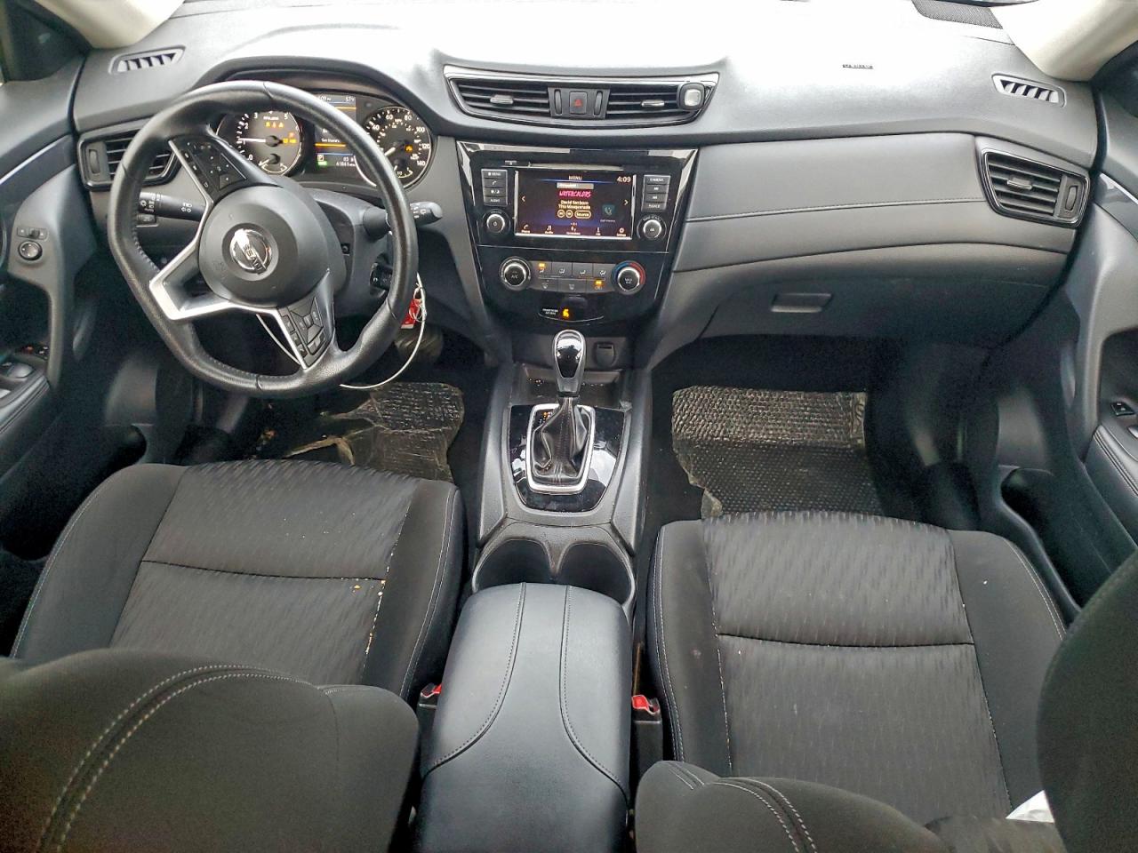 2019 NISSAN ROGUE S photo 8