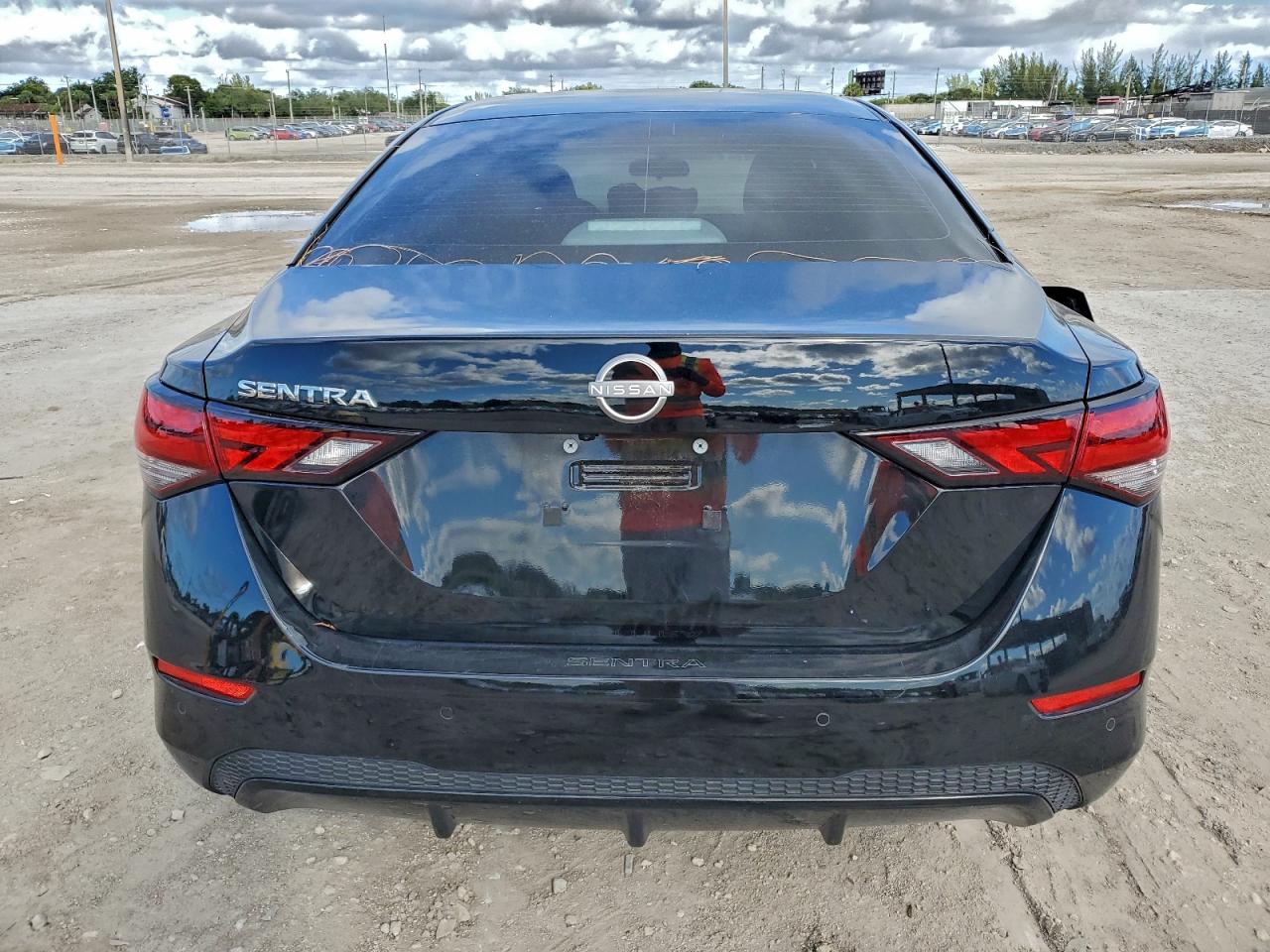 2024 NISSAN SENTRA S photo 11