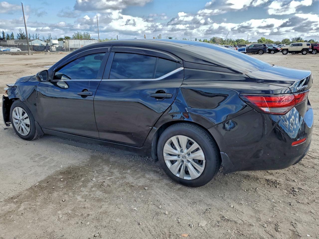 2024 NISSAN SENTRA S photo 3
