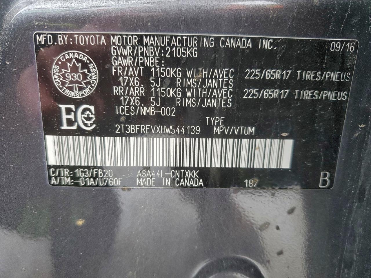 2017 TOYOTA RAV4 LE photo 13