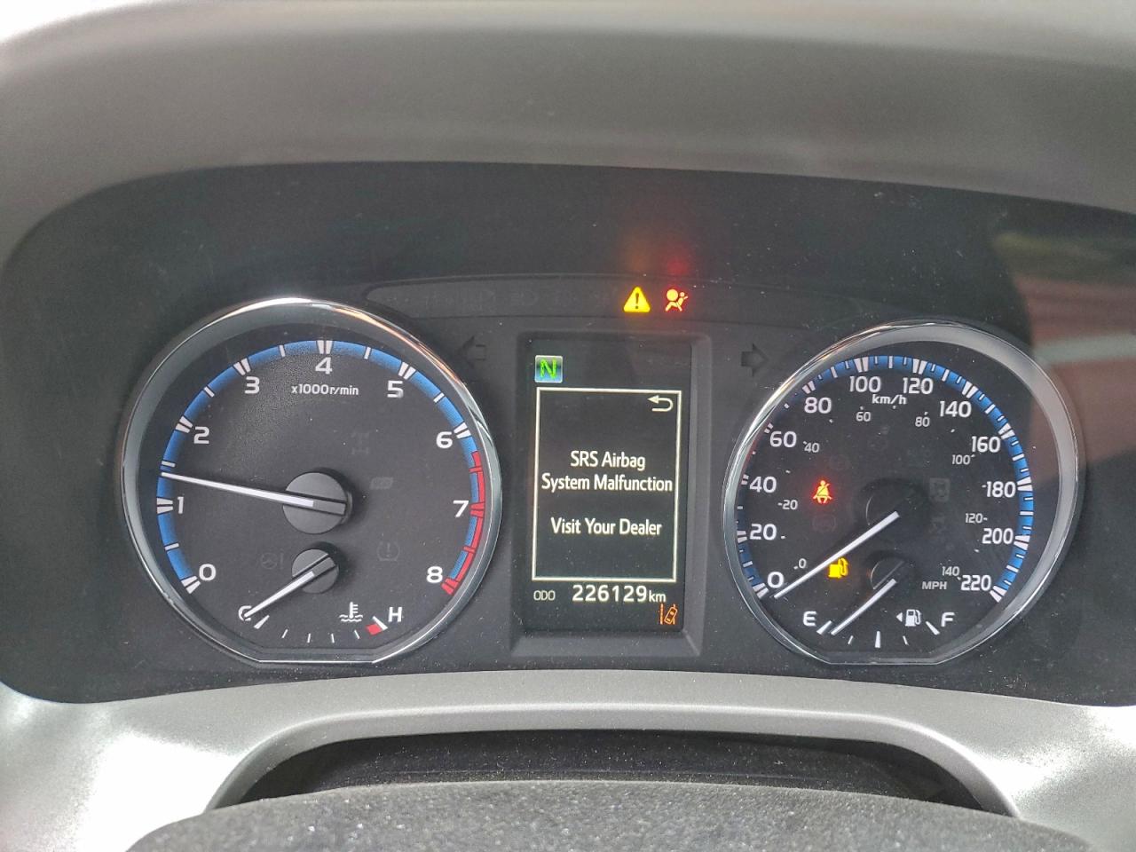 2017 TOYOTA RAV4 LE photo 9