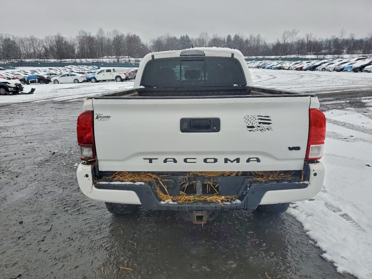 2019 TOYOTA TACOMA DOUBLE CAB photo 11