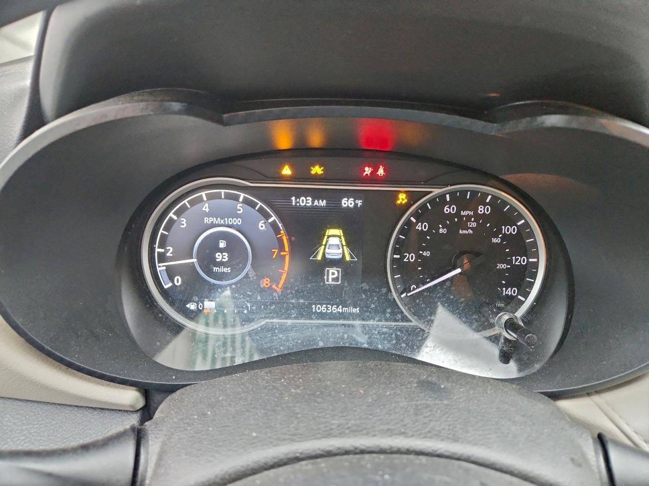 2021 NISSAN VERSA SV photo 9