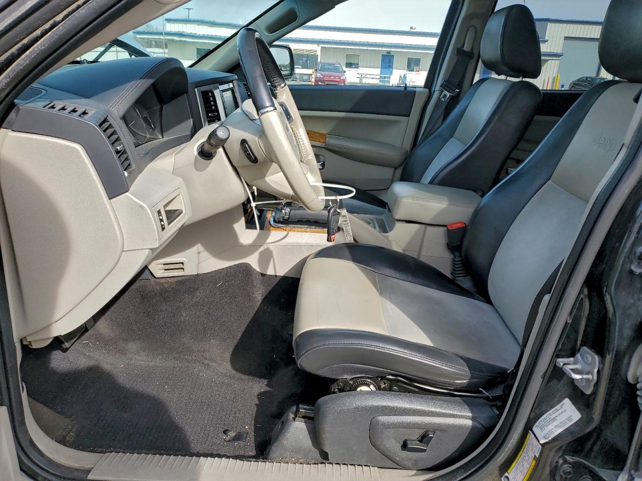 2010 JEEP GRAND CHEROKEE LIMITED photo 13