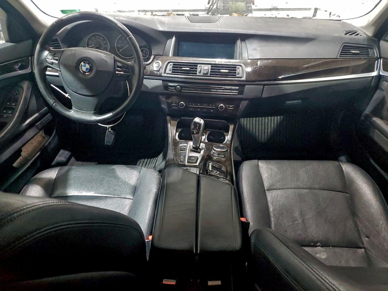 2014 BMW 528 XI photo 22