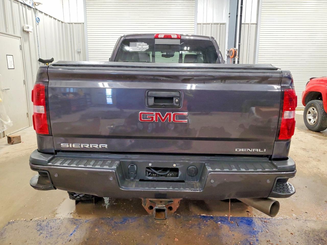 2015 GMC SIERRA K2500 DENALI photo 16