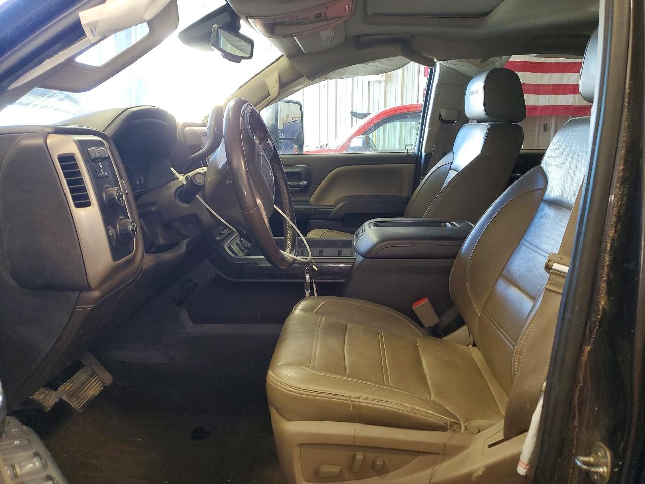 2015 GMC SIERRA K2500 DENALI photo 19