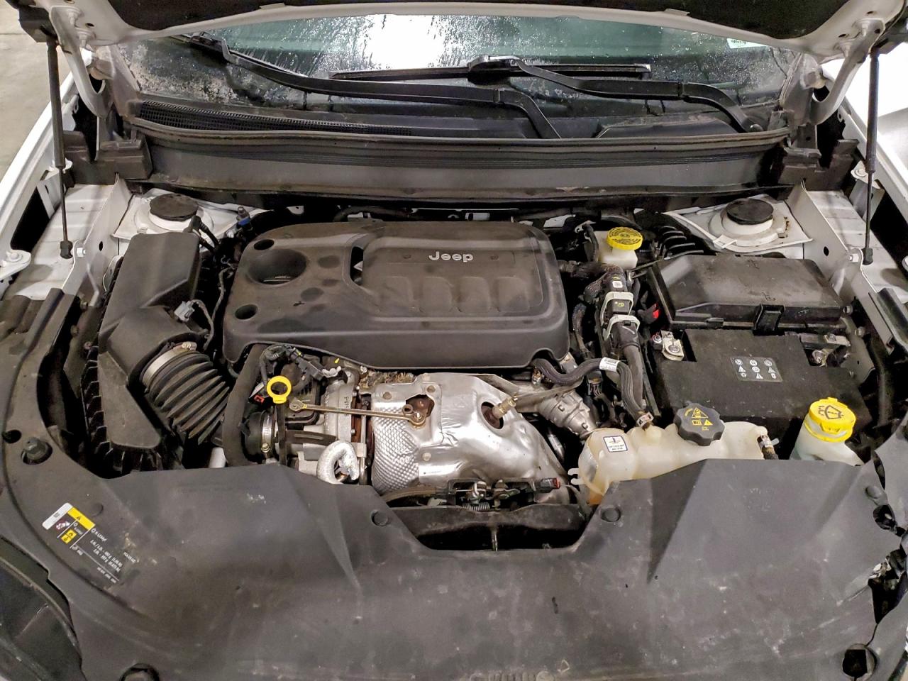 2019 JEEP CHEROKEE LIMITED photo 12