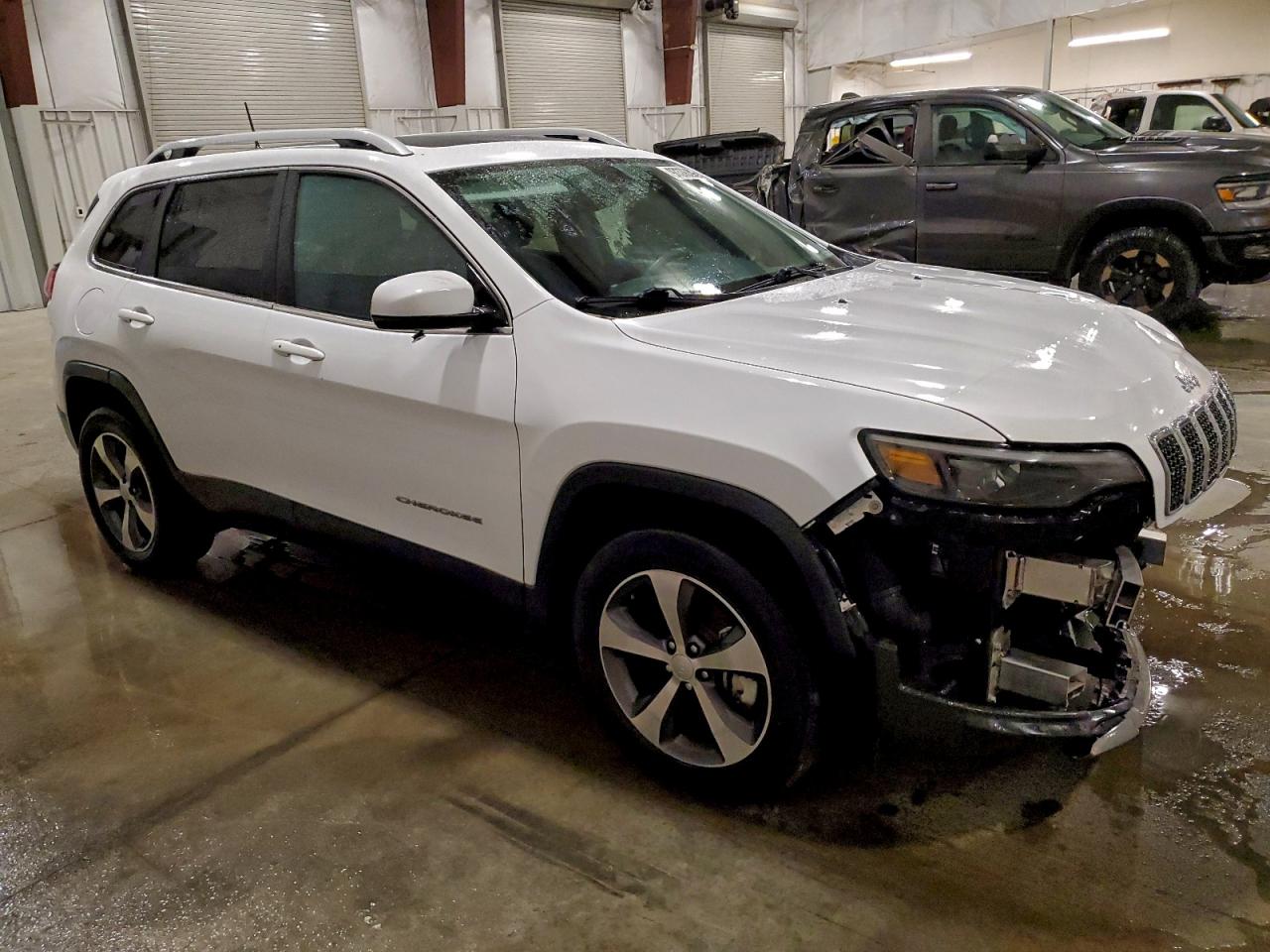 2019 JEEP CHEROKEE LIMITED photo 4