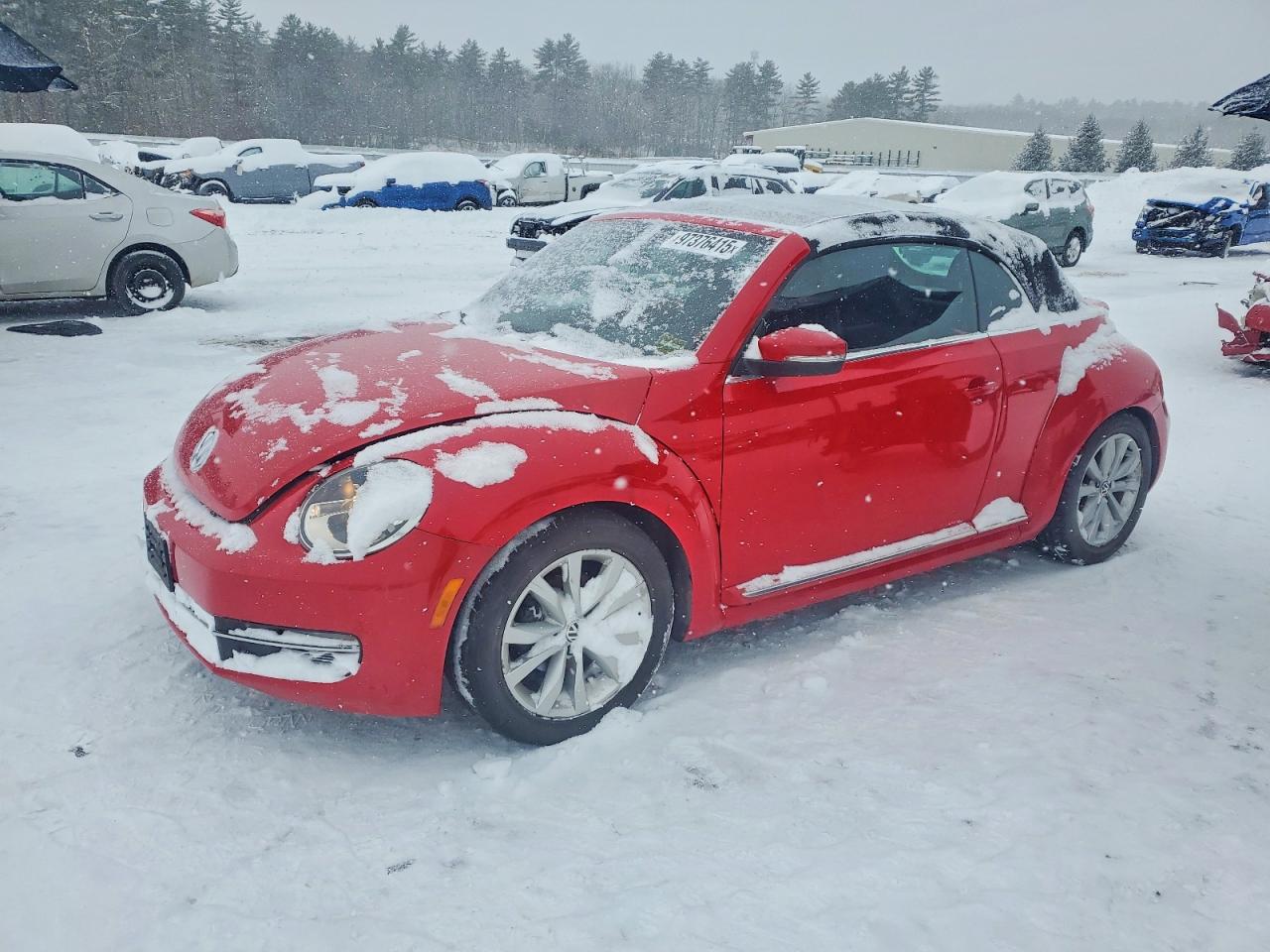 2013 VOLKSWAGEN BEETLE